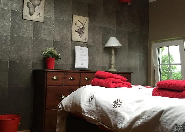 Le Papillon D'or Bed & Breakfast *