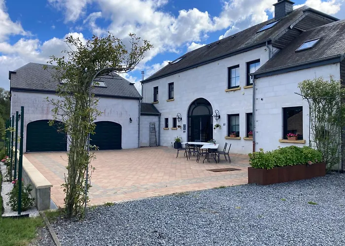 Le Papillon D'or Bed & Breakfast